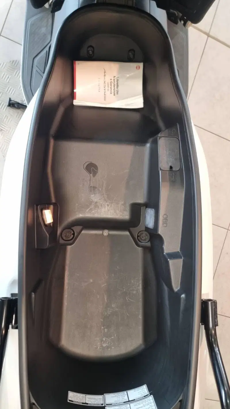 Sym Maxsym 400 (2021 - 25) (19)