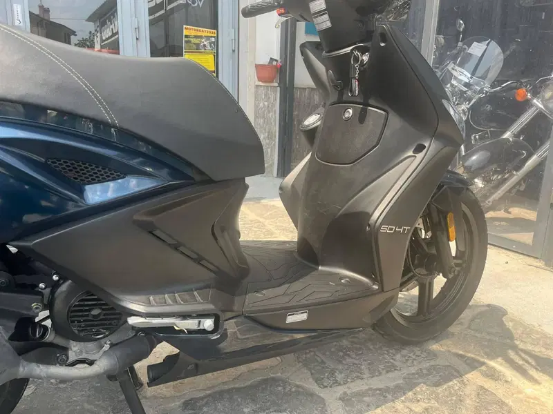 Kymco Agility 50 R16 + (2021 - 26) (9)