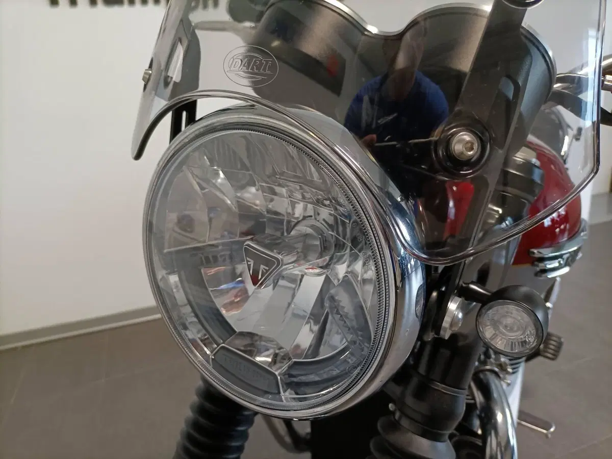 Triumph Bonneville T120 (2021 - 25) (17)