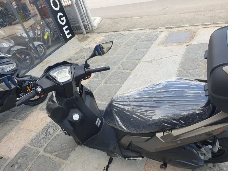 Kymco Agility 125 S (2022 - 26) (7)