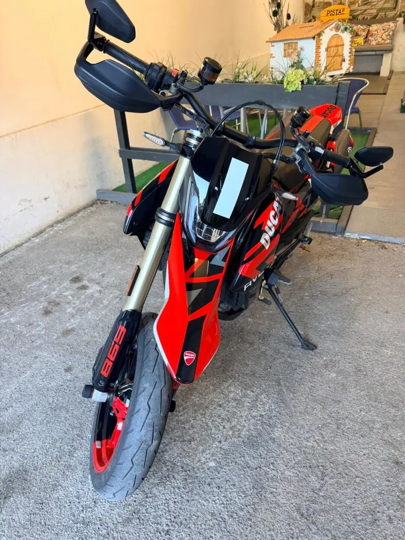 Ducati Hypermotard 698 Mono RVE (2024 - 26) (4)
