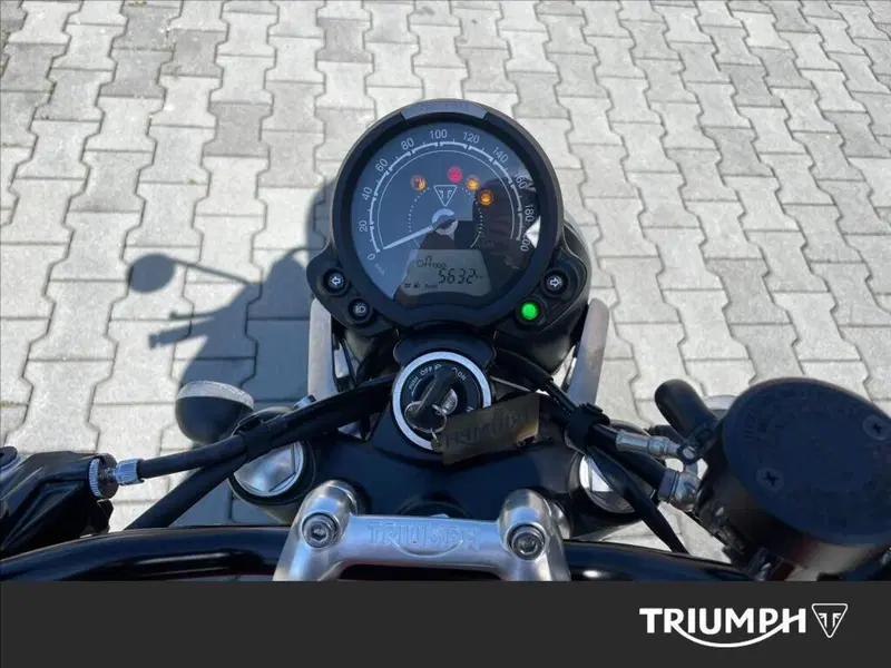 Triumph Speed Twin 900 Chrome Edition (2023) (8)