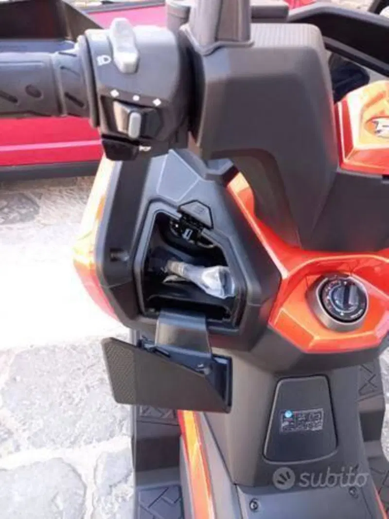 Kymco DTX 360 350 (2022 - 26) (13)