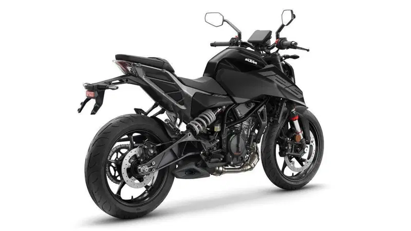 KTM 125 Duke (2026) (3)