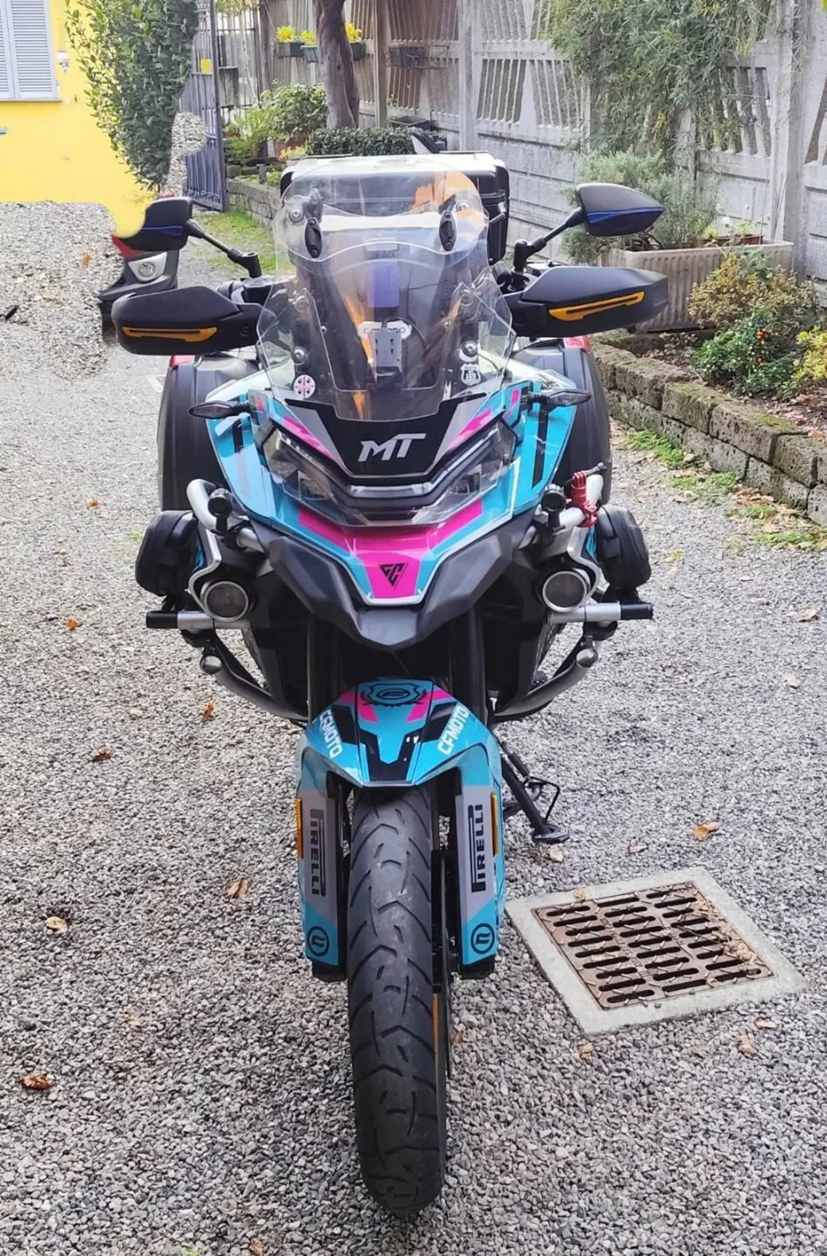 CFMOTO 800MT Explore (2023 - 26) (7)