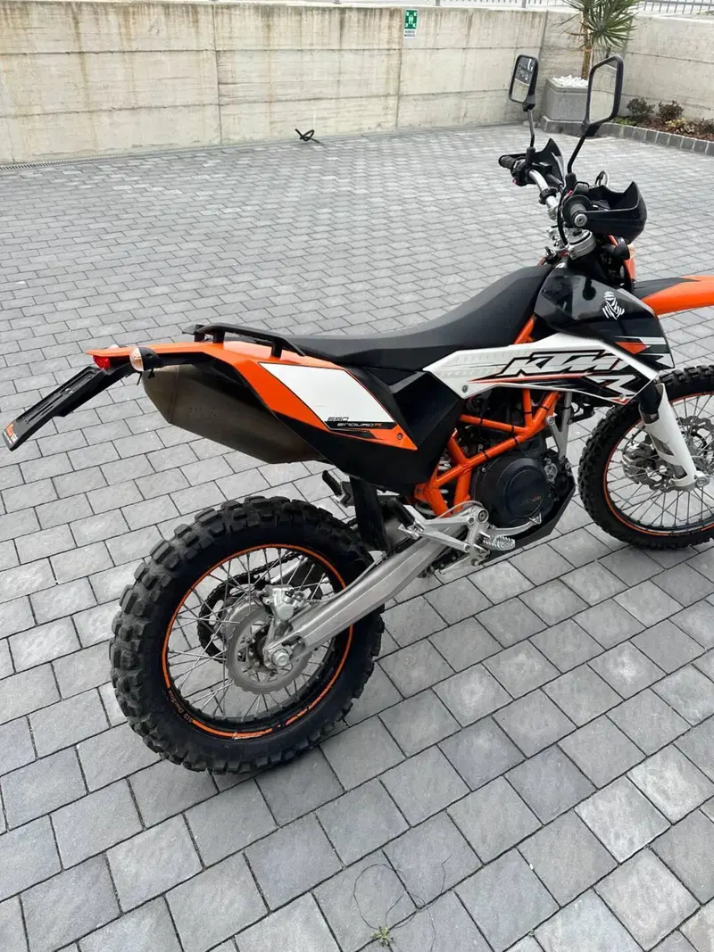 KTM 690 Enduro R (2012 - 17) (3)