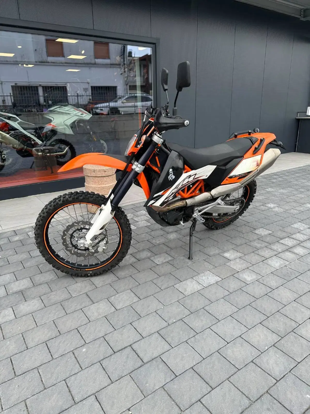 KTM 690 Enduro R (2012 - 17) (4)