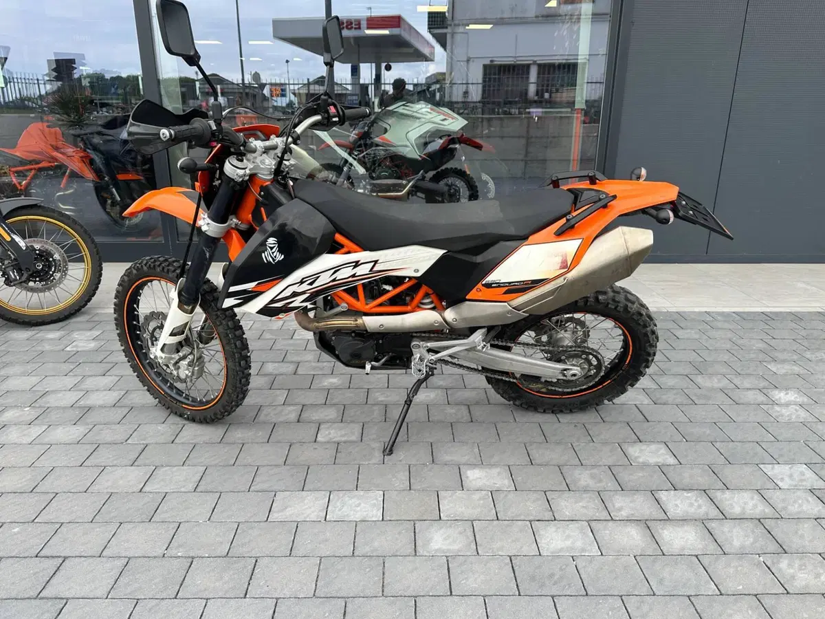 KTM 690 Enduro R (2012 - 17) (2)