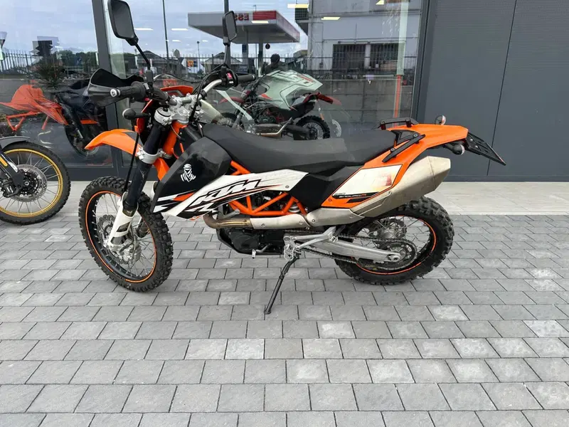 KTM 690 Enduro R (2012 - 17) (2)