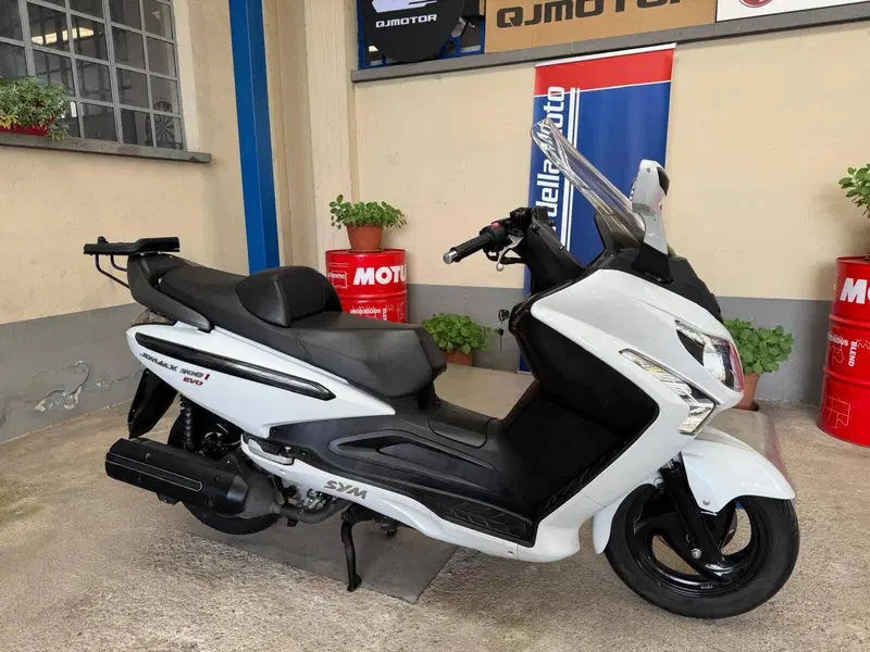 Sym Joymax 300 EVO f.i. (2)