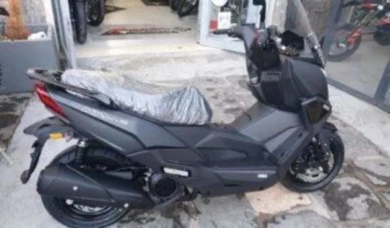 Kymco Dink R 125 Tunnel (2023 - 26) (6)