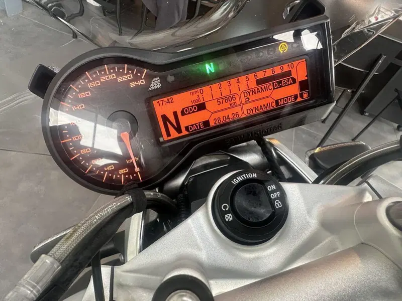 Bmw R 1200 R (2017 - 18) (9)