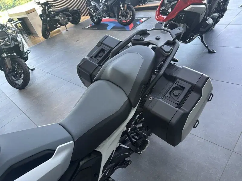 Bmw R 1300 GS (2023 - 26) (4)