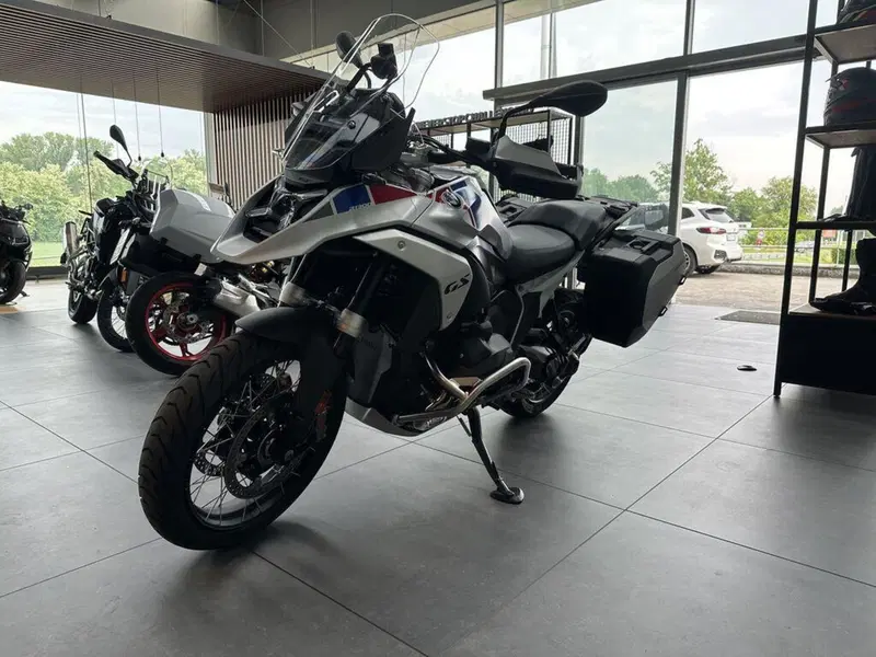 Bmw R 1300 GS Trophy (2023 - 26) (3)