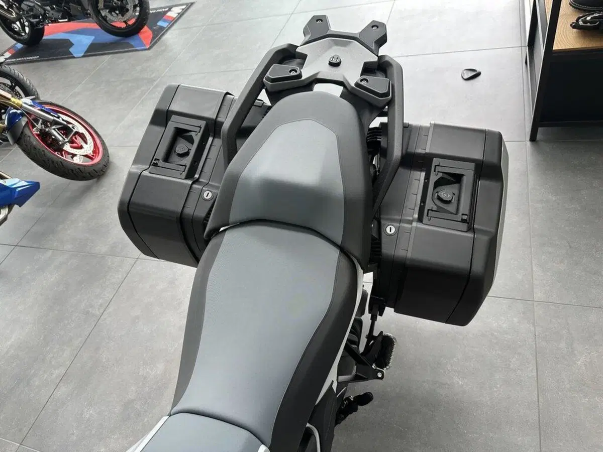 Bmw R 1300 GS Trophy (2023 - 26) (8)
