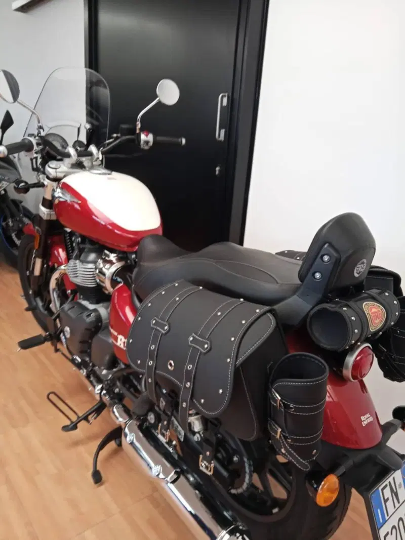 Royal Enfield Super Meteor 650 (2023 - 26) (3)