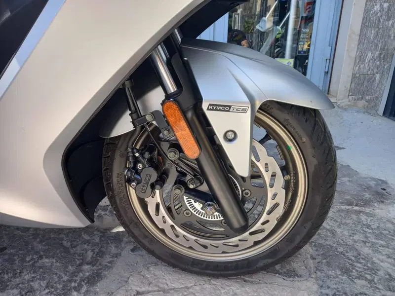 Kymco KRV 200 (2023 - 26) (9)