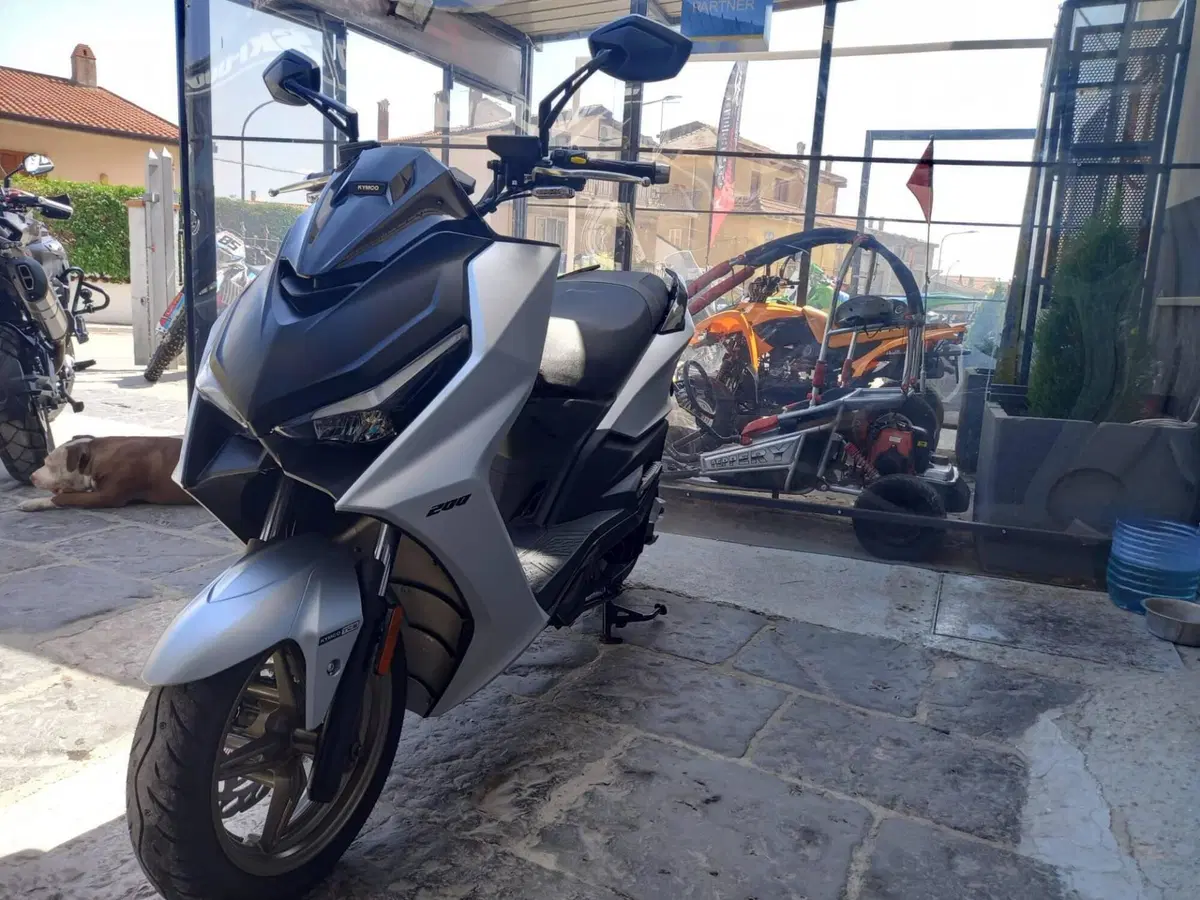 Kymco KRV 200 (2023 - 26) (3)