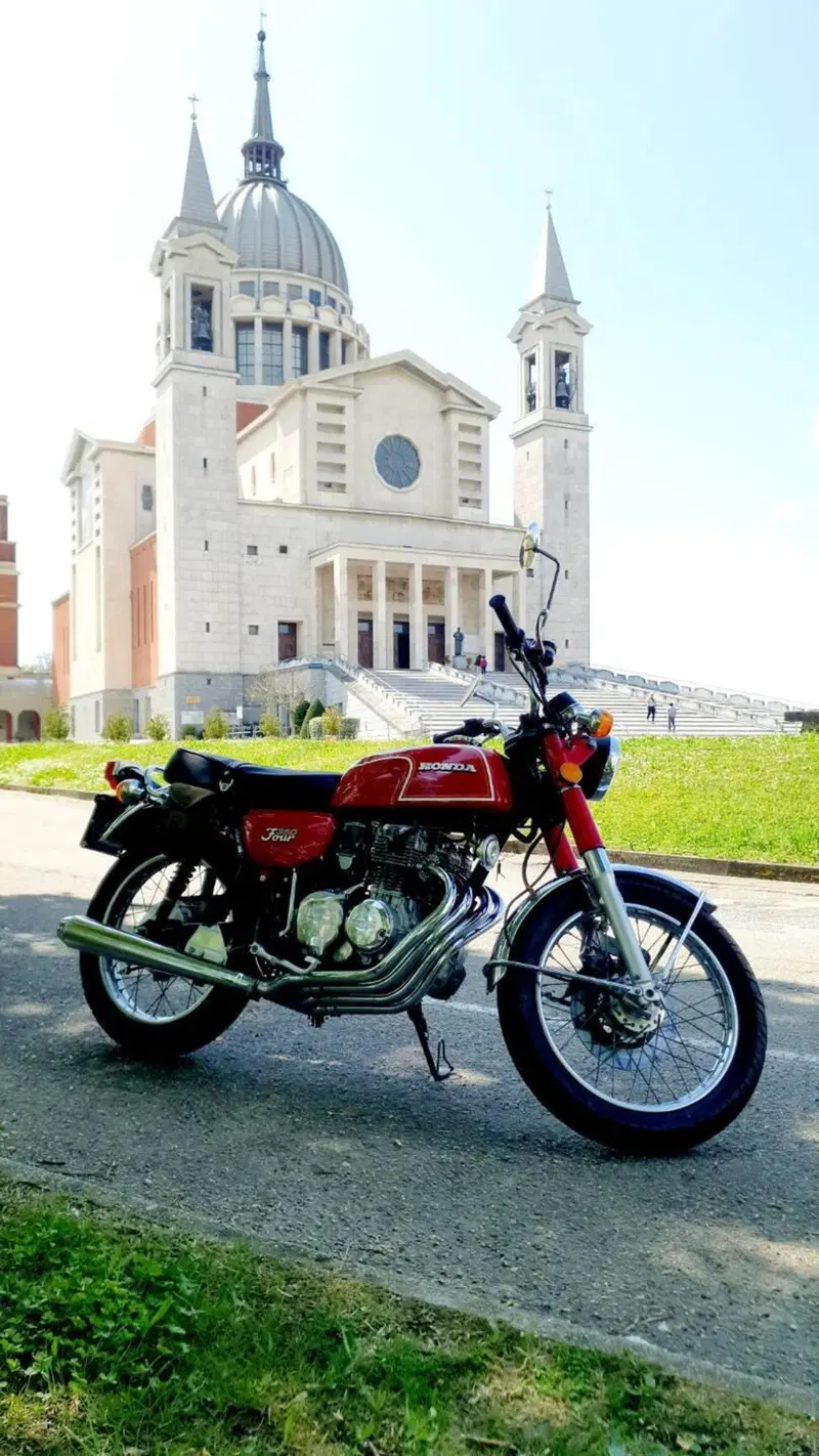 Honda CB 350 FOUR