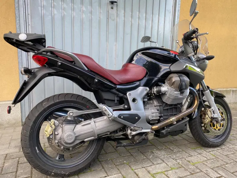 Moto Guzzi Breva V 1100 i.e. (9)