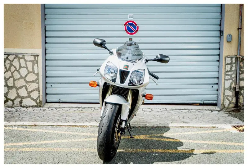 Honda VTR 1000 SP-1 (2000 - 01) (3)