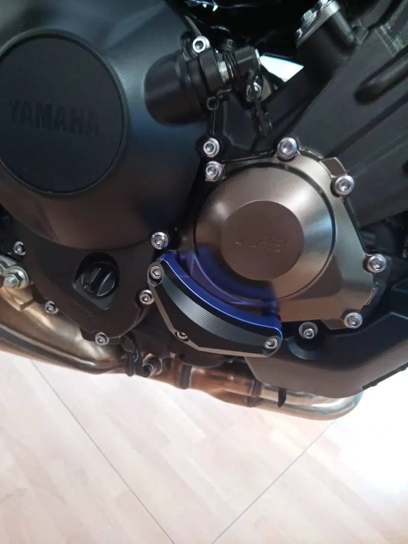 Yamaha MT-09 (2017 - 20) (2)