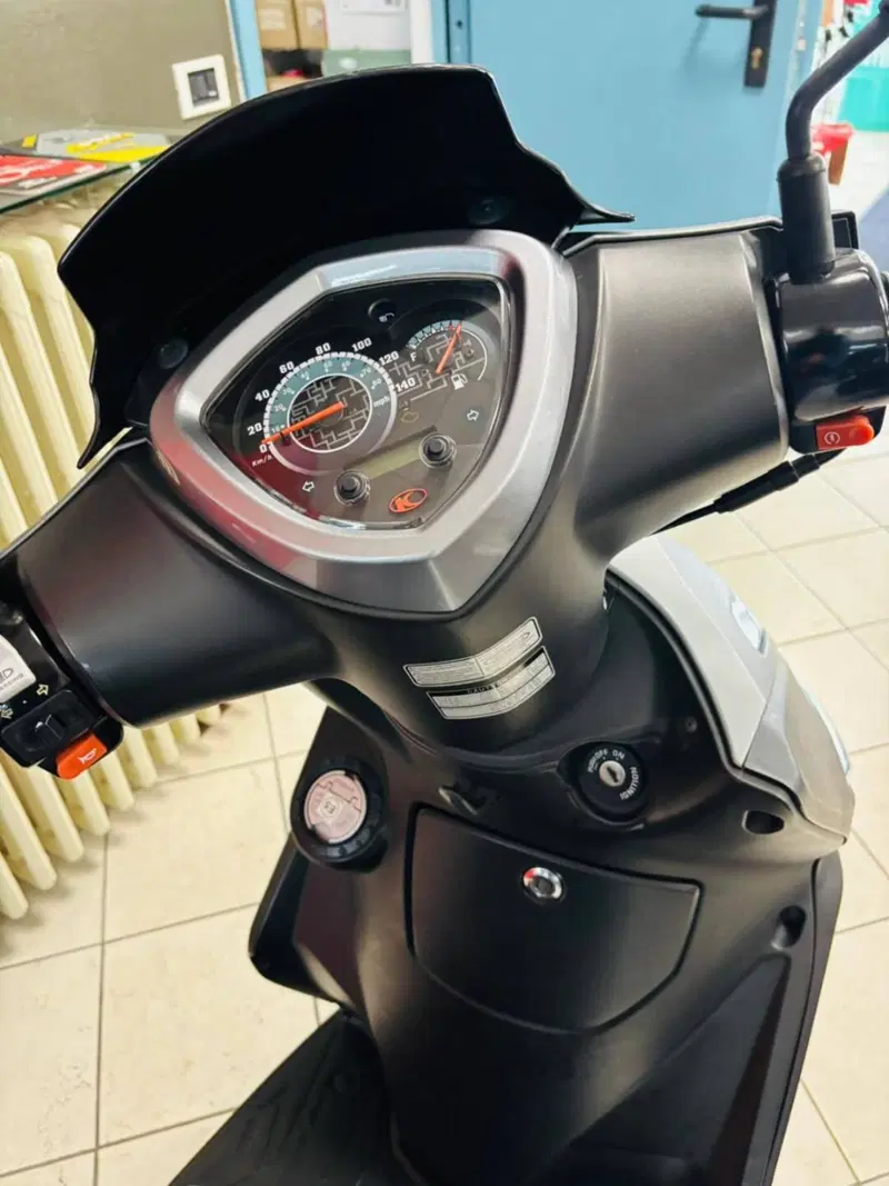 Kymco Agility 125 R16 Power Up (2021 - 26) (3)