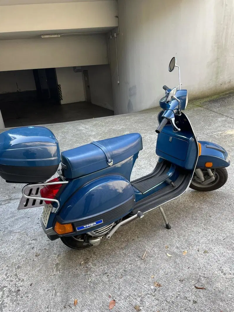 Piaggio Vespa PX 125 America  (4)