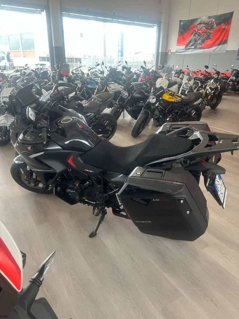 Honda NT 1100 DCT Electronic Suspension (2025 - 26) (3)