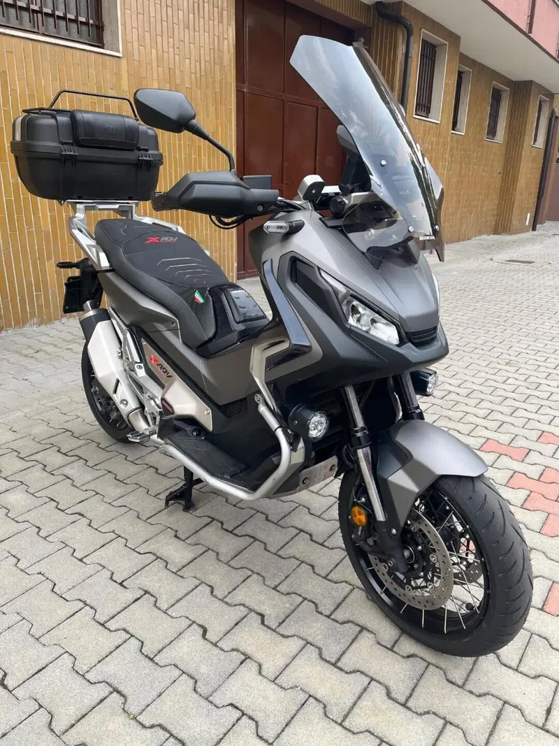 Honda X-ADV 750 Travel Edition (2018 - 20) (3)