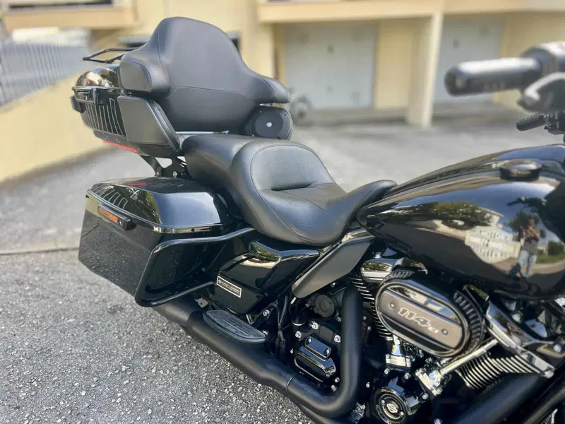 Harley-Davidson Street Glide Special (2021 - 23) (8)