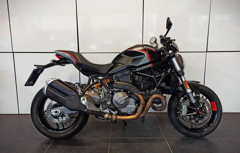 Ducati Monster 821 Stealth (2019 - 20) (6)