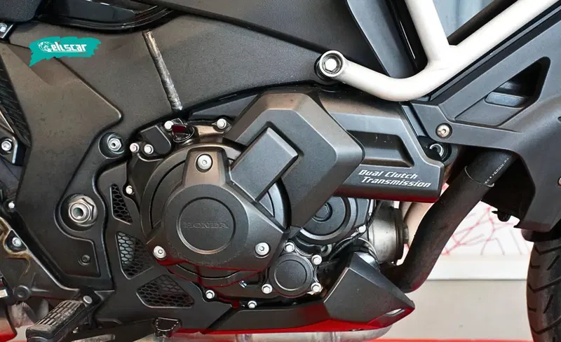 Honda Crosstourer DCT ABS Travel Edition (2015 - 17) (9)