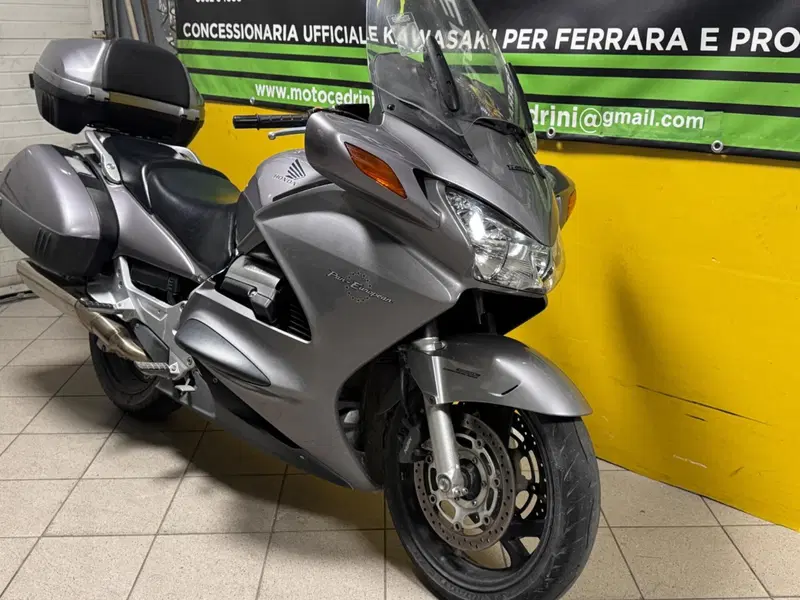 Honda Pan European (2002 - 07) (6)
