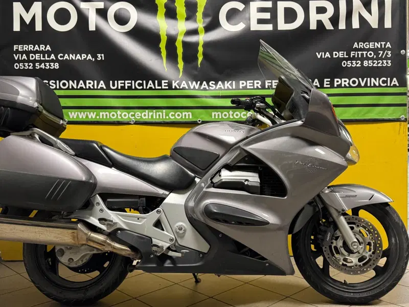 Honda Pan European (2002 - 07) (9)