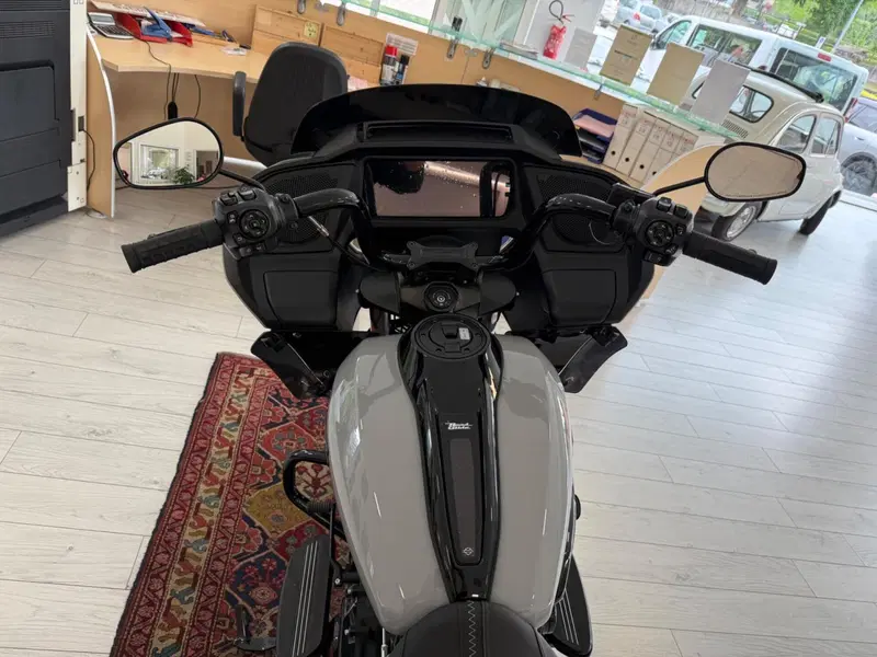 Harley-Davidson Road Glide (2024 - 26) (8)