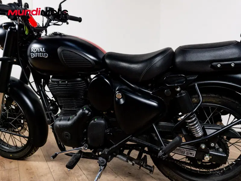 Royal Enfield Classic 350 (2021 - 26) (10)