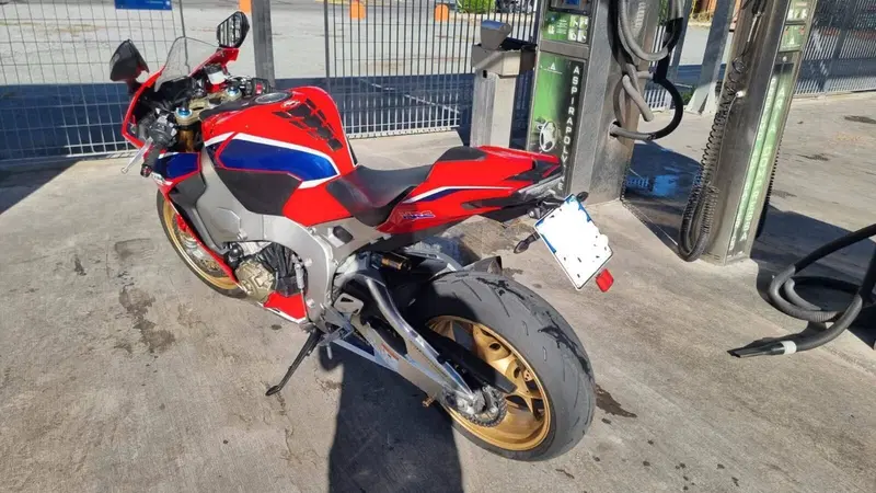 Honda CBR 1000 RR Fireblade SP (2017 - 19) (11)