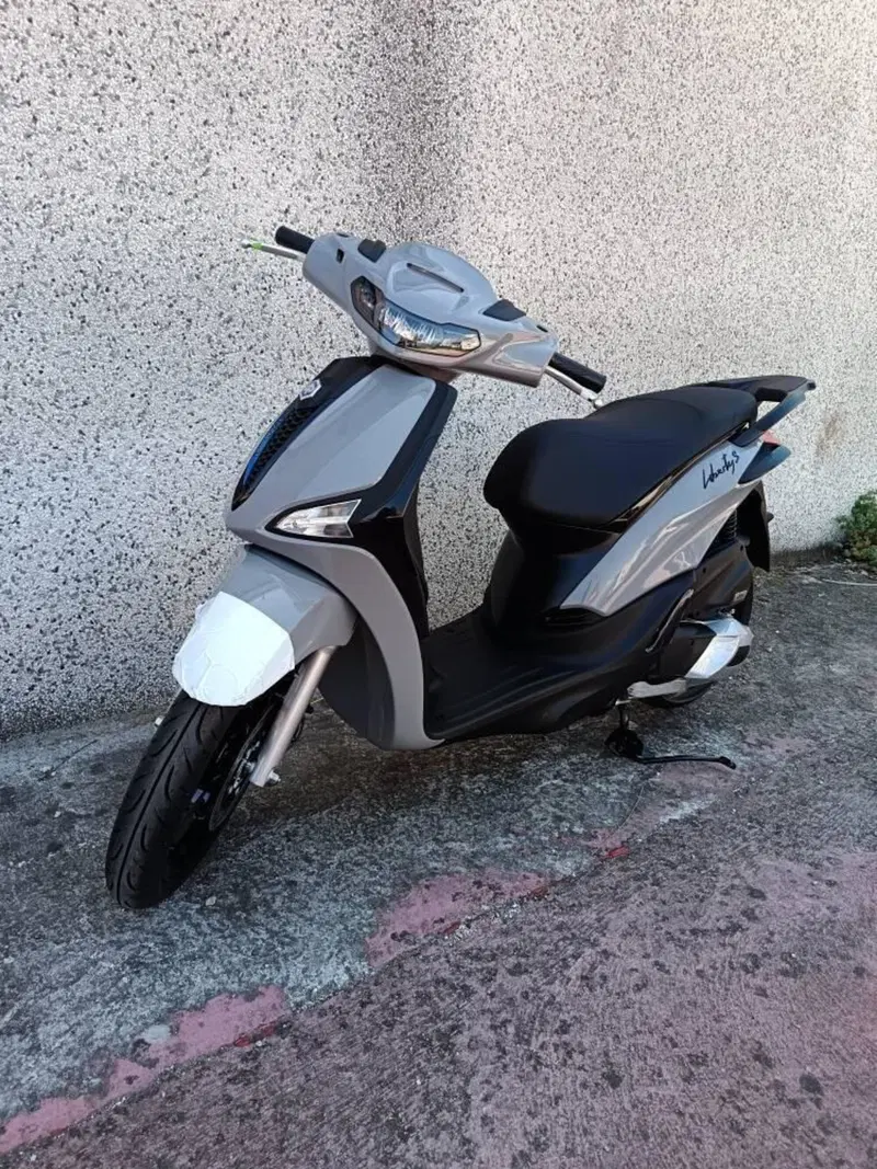 Piaggio Liberty 125 S (2025 - 26) (2)