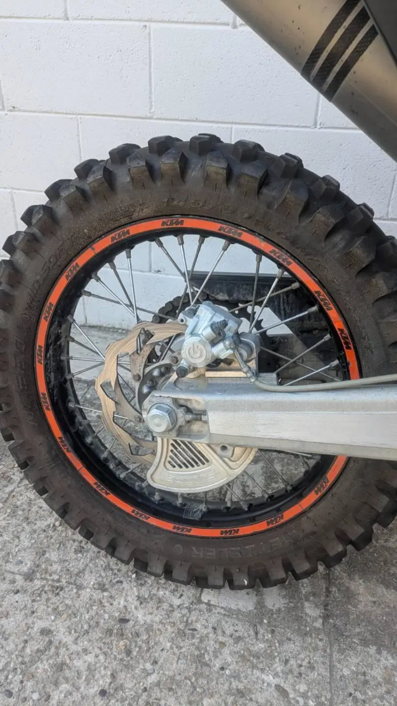 KTM 690 Enduro R (2012 - 17) (10)