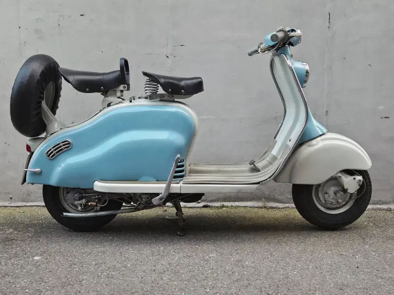 Innocenti LAMBRETTA  (2)