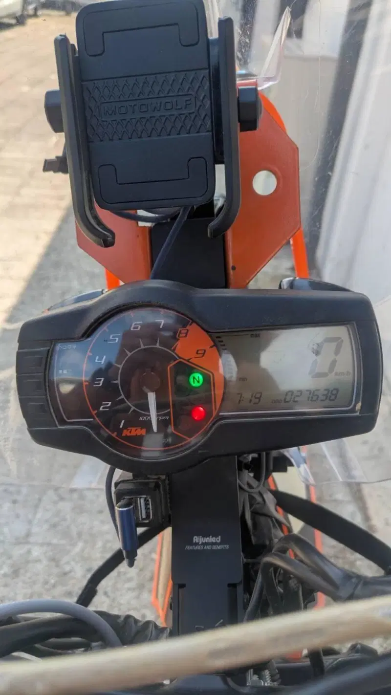 KTM 690 Enduro R (2012 - 17) (3)