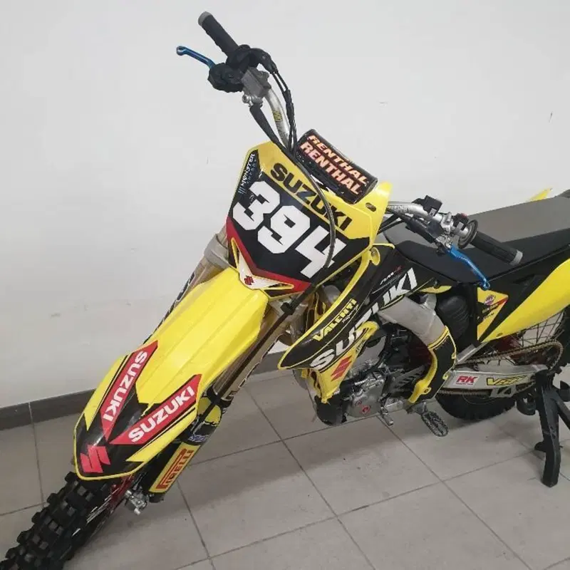 Suzuki RM-Z 250 (2015) (4)