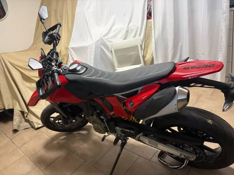 Ducati Hypermotard 698 Mono (2024 - 26) (3)