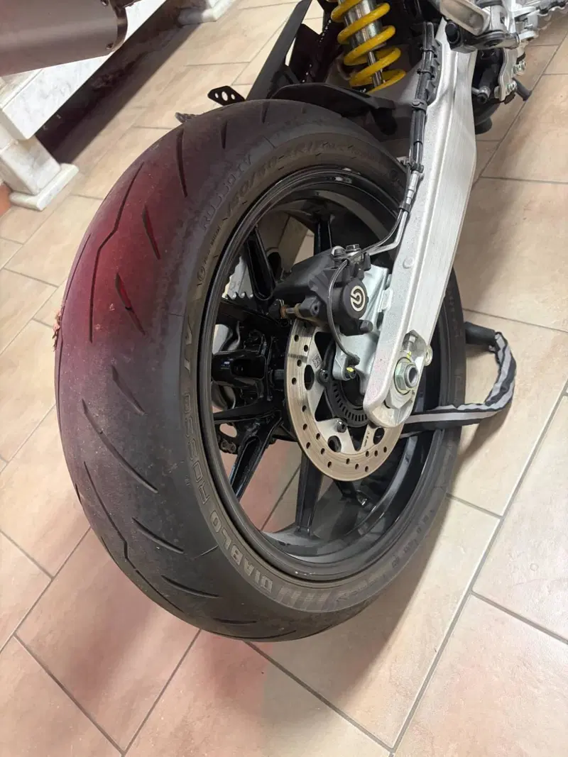 Ducati Hypermotard 698 Mono (2024 - 26) (7)