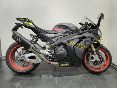 Aprilia RSV4 1100 (2025 - 26) usata