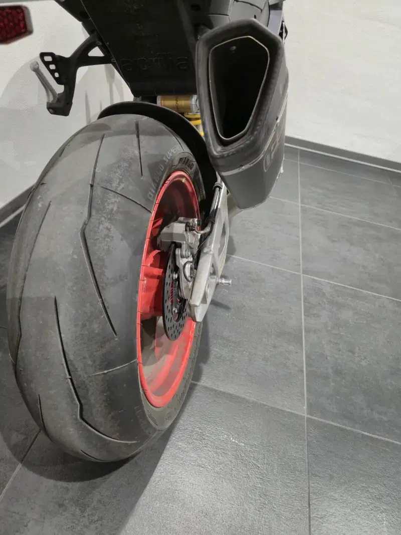 Aprilia RSV4 1100 (2025 - 26) (15)
