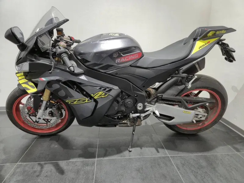 Aprilia RSV4 1100 (2025 - 26) (5)