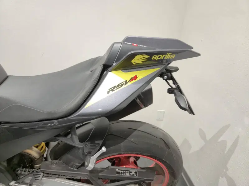 Aprilia RSV4 1100 (2025 - 26) (9)