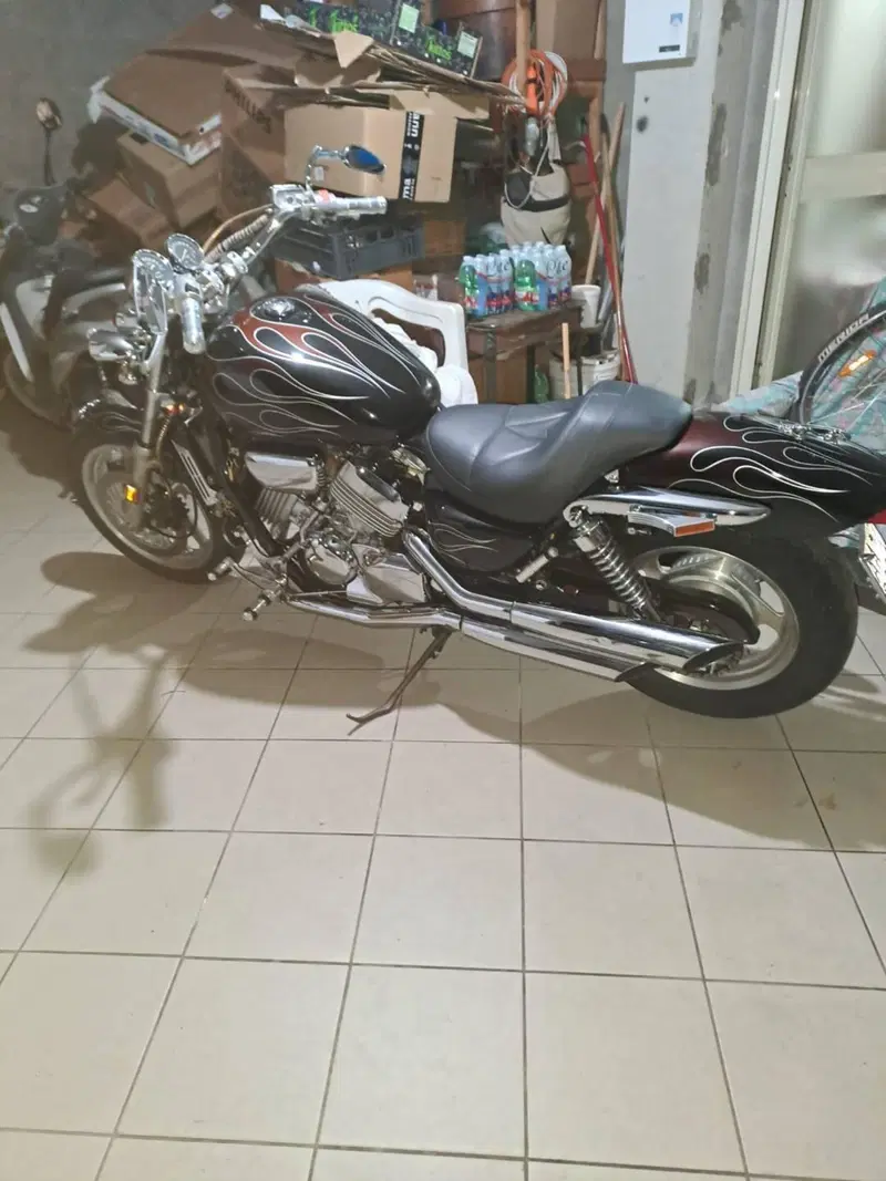 Honda VF 750 C (1985 - 01) (2)
